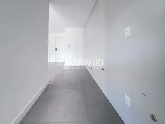 Apartamento 2 quartos e 2 banheiros, à venda, no bairro Fazenda em Itajaí