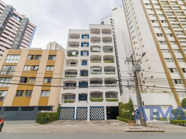 Apartamento 4 quartos e 6 banheiros, à venda, no bairro Água Verde em Curitiba
