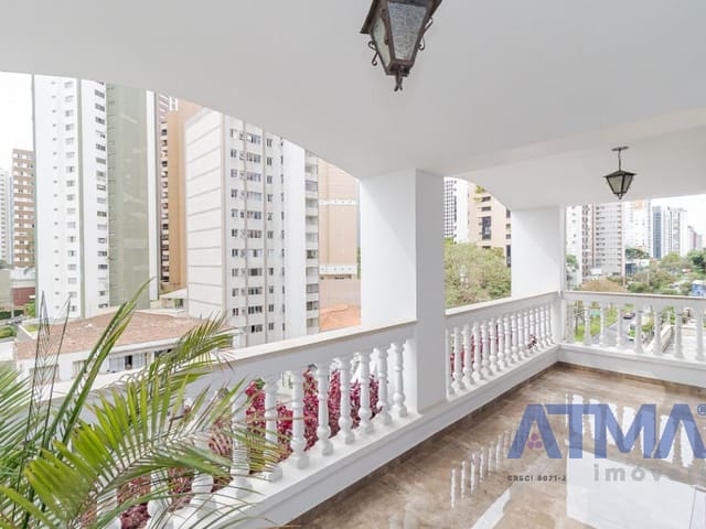Apartamento 4 quartos e 6 banheiros, à venda, no bairro Água Verde em Curitiba