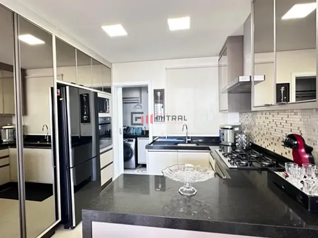 Apartamento 3 quartos e 3 banheiros, à venda, no bairro Santa Rosa em Londrina