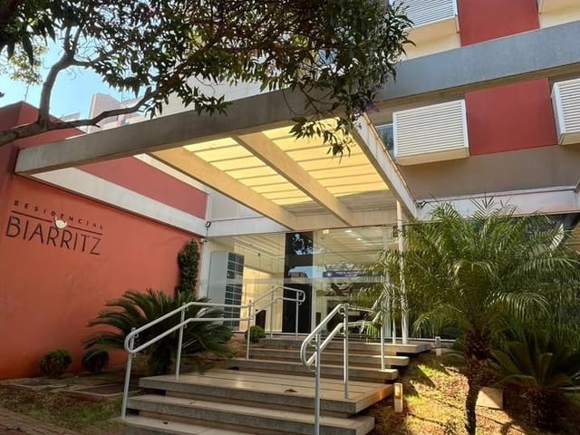 Foto do Apartamento - Apartamento para locação, Edf Biarritz, 03 Quartos (01 suíte), Sacada, Armários planejados, 74 m² útil, 01 Vaga de garagem, Vila Larsen 1, Londrina - PR | ZBM NEGOCIOS IMOBILIARIOS