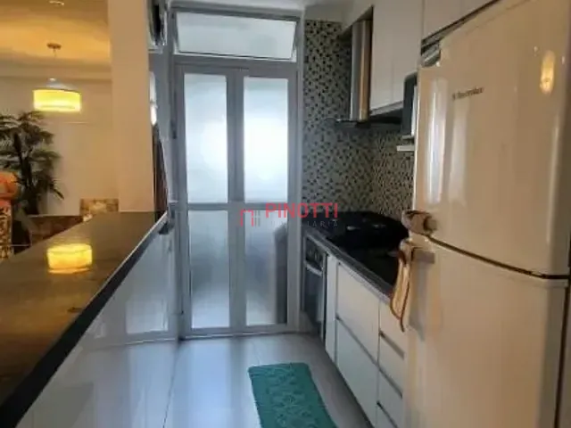 Apartamento 3 quartos e 1 banheiro, à venda, no bairro Ferrazópolis em São Bernardo do Campo