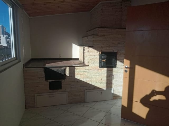 Apartamento 3 quartos e 2 banheiros, à venda, no bairro Pio X em Caxias do Sul