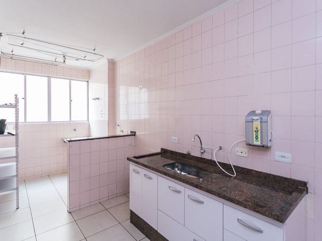 Foto do Apartamento - Apartamento à venda com 3 dormitorios, 1 banheiro, 1 vaga de garagem no Edifício Mayer, Jardim Higienópolis, Londrina | Guepardo Imob