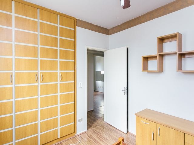 Foto do Apartamento - Apartamento à venda com 3 dormitorios, 1 banheiro, 1 vaga de garagem no Edifício Mayer, Jardim Higienópolis, Londrina | Guepardo Imob