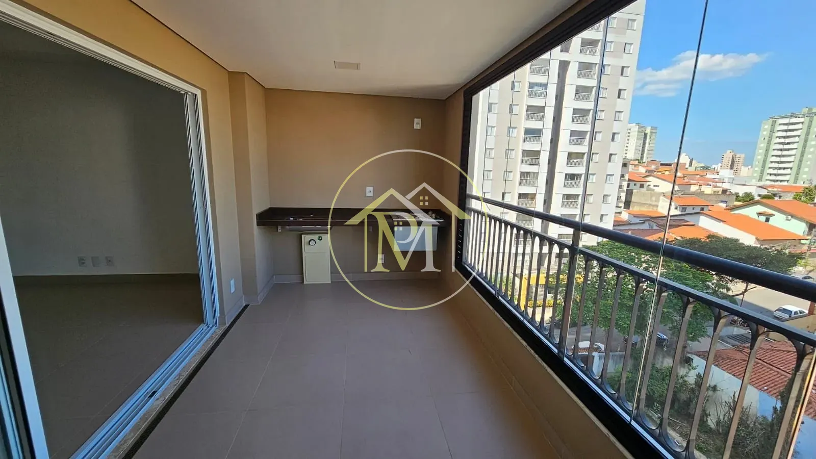 Apartamento, 3 quartos, 130 m² - Foto 1