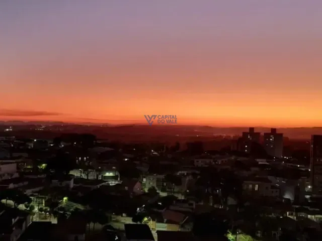 Apartamento 2 quartos e 2 banheiros, à venda, no bairro Jardim Bela Vista em São José dos Campos