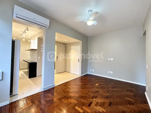 Apartamento 2 quartos e 1 banheiro, à venda ou para alugar, no bairro Ipanema em Rio de Janeiro