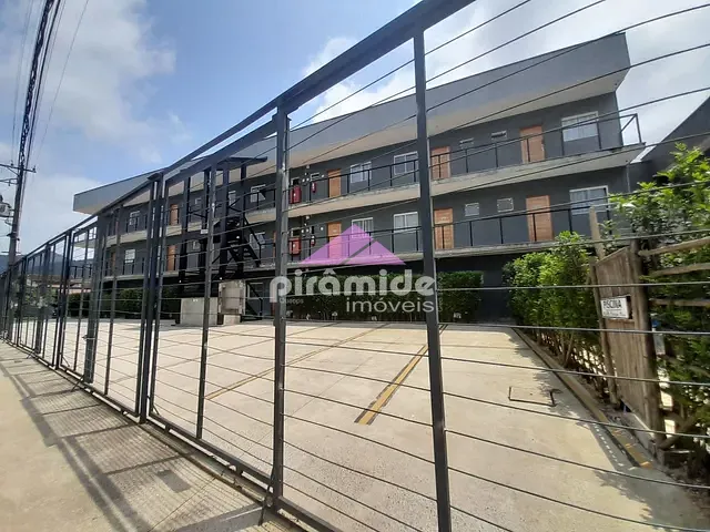 Apartamento com 63m² 2 quartos e 2 banheiros, à venda, no bairro Sertão da Quina em Ubatuba
