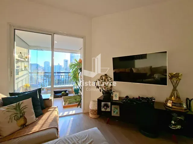 Apartamento com 75m² 2 quartos e 2 banheiros, à venda, no bairro Vila Olímpia em São Paulo