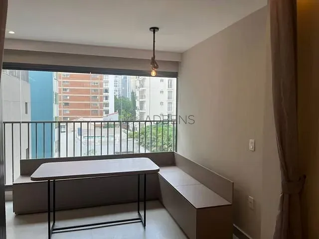Apartamento 1 quarto e 1 banheiro, para alugar, no bairro Paraíso em São Paulo