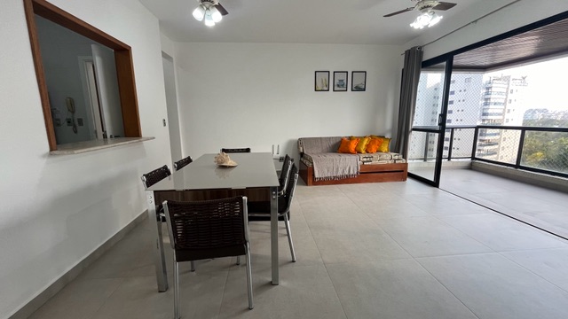 Apartamento 2 quartos e 2 banheiros, à venda ou para alugar, no bairro Riviera em Bertioga