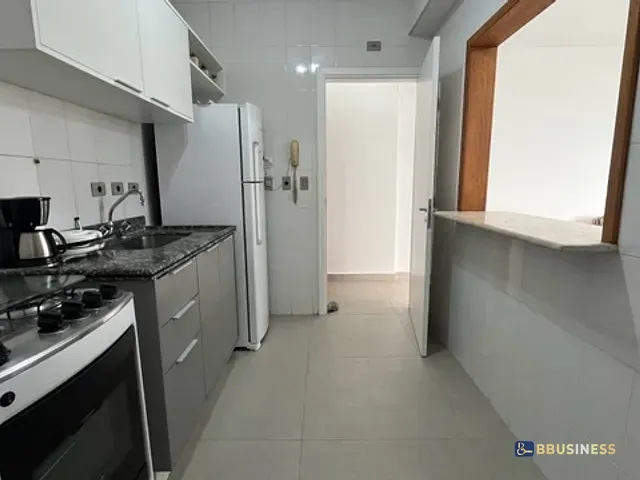 Apartamento 2 quartos e 2 banheiros, à venda ou para alugar, no bairro Riviera em Bertioga