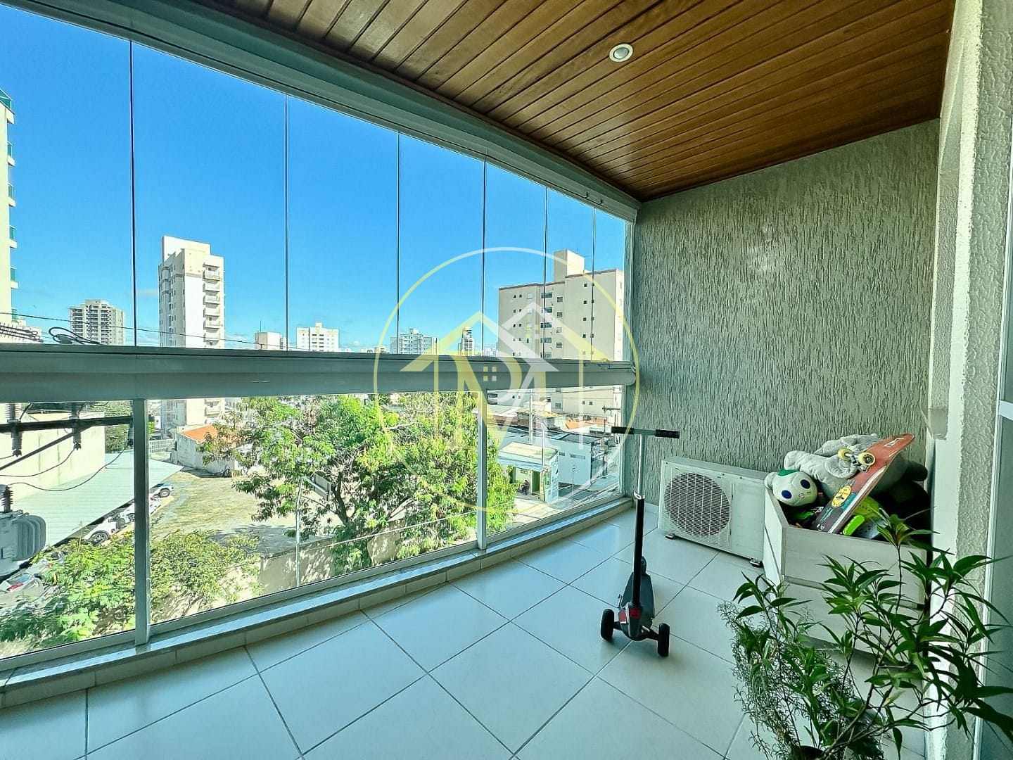 Apartamento à venda com 3 quartos, 105m² - Foto 19
