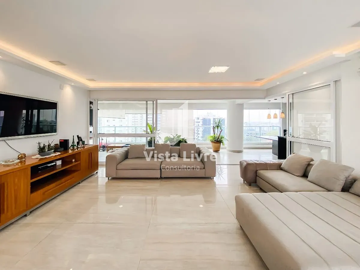 Apartamento, 3 quartos, 235 m² - Foto 1