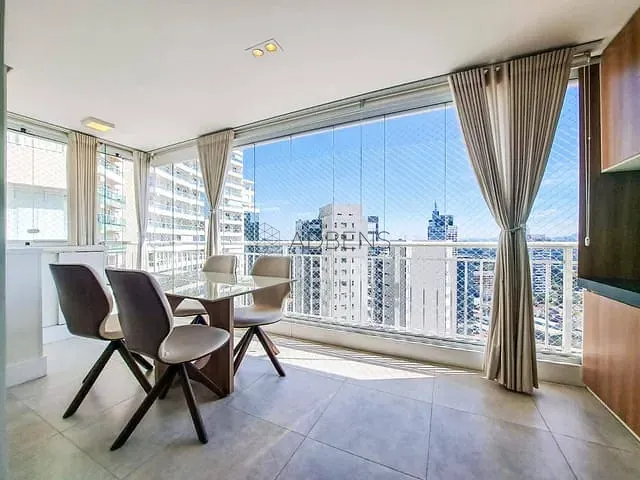 Apartamento 2 quartos e 2 banheiros, para alugar, no bairro Pinheiros em São Paulo