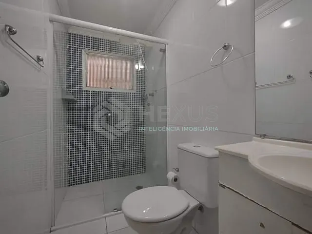 Apartamento com 100m² 2 quartos e 1 banheiro, à venda, no bairro Enseada em Guarujá