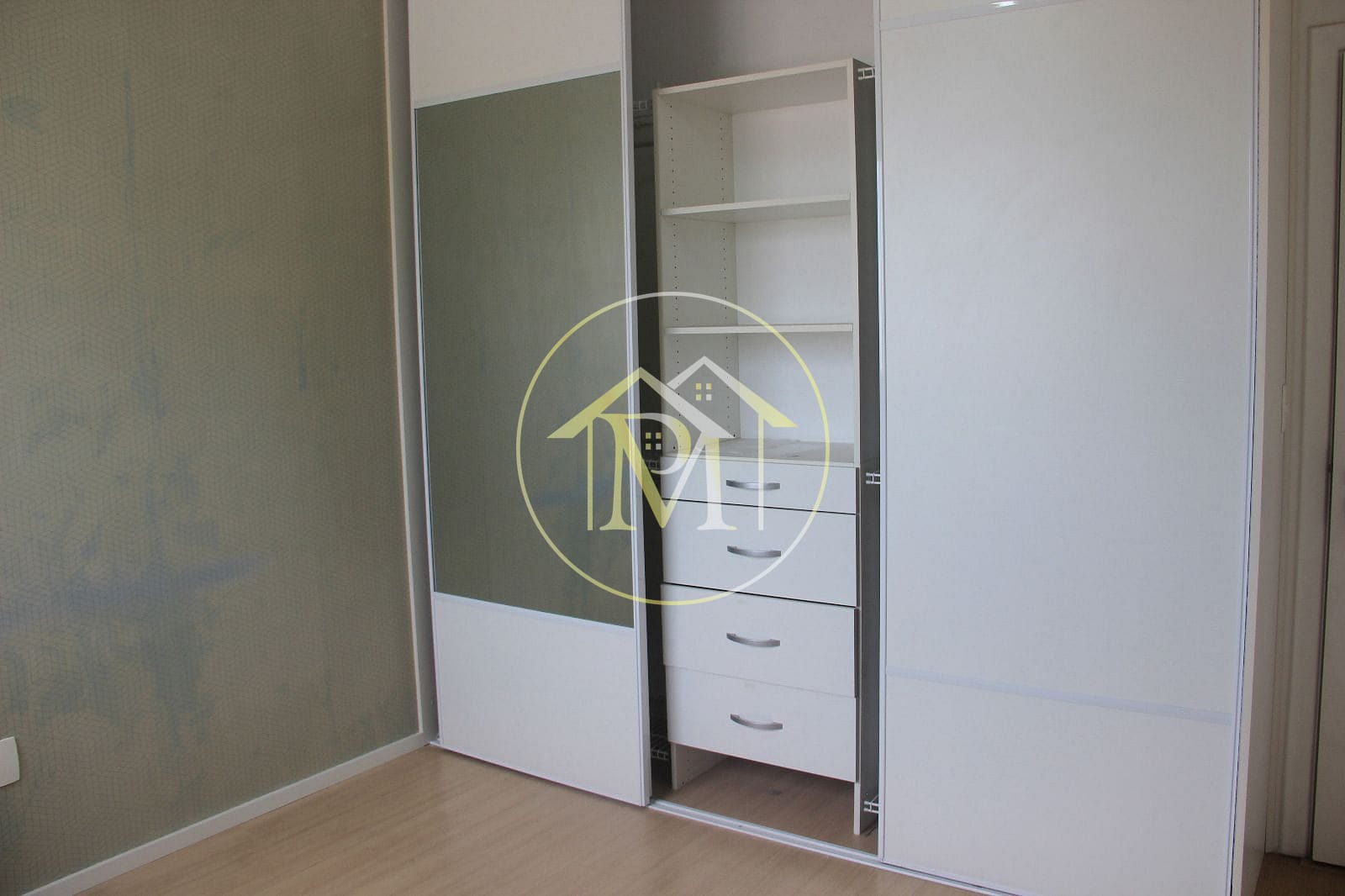 Apartamento à venda com 3 quartos, 105m² - Foto 16