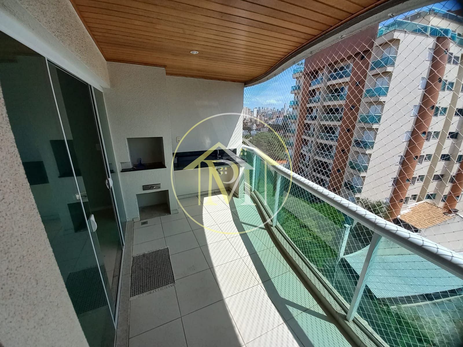 Apartamento à venda com 3 quartos, 105m² - Foto 7