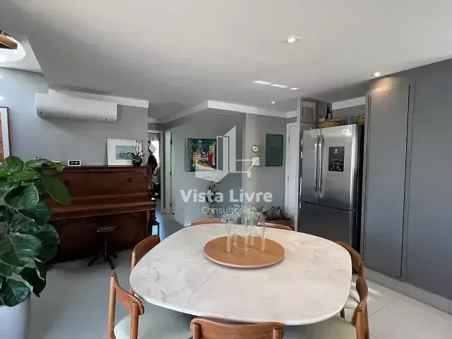 Apartamento com 140m² 2 quartos e 2 banheiros, à venda, no bairro Pinheiros em São Paulo