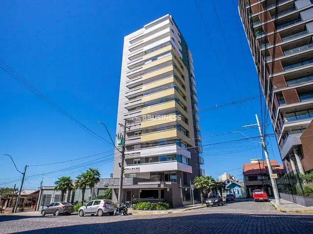 Apartamento 3 quartos e 4 banheiros, à venda, no bairro Cristo Redentor em Caxias do Sul
