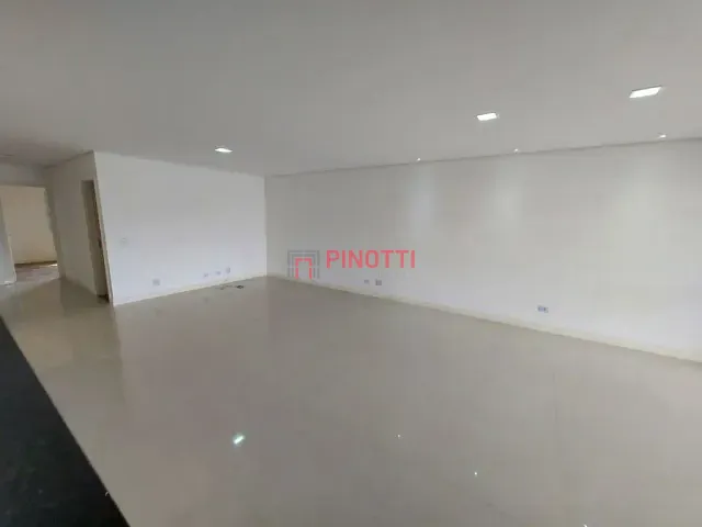 Apartamento 3 quartos e 2 banheiros, à venda ou para alugar, no bairro Baeta Neves em São Bernardo do Campo