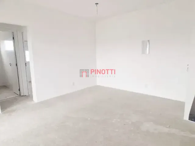Apartamento 2 quartos e 2 banheiros, à venda, no bairro Vila Dusi em São Bernardo do Campo