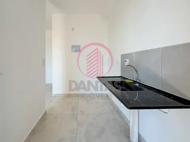 Apartamento 2 quartos e 1 banheiro, para alugar, no bairro Jaguaré em São Paulo