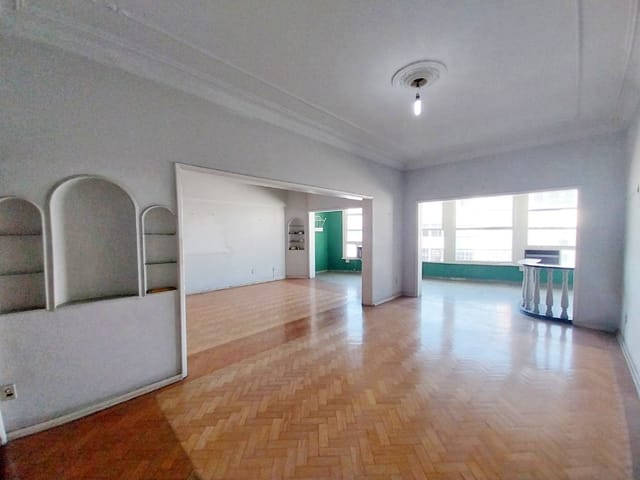 Foto do Apartamento - Rua SENADOR VERGUEIRO! 04 QUARTOS, 01 VAGA, andar ALTO, PORTARIA 24h, próximo ao METRÔ | EASY NEGOCIOS IMOBILIARIOS LTDA