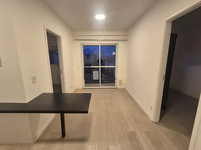Apartamento com 38m² 2 quartos e 1 banheiro, para alugar, no bairro Vila Invernada em São Paulo