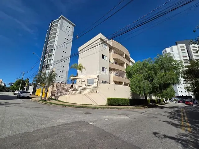 Apartamento 2 quartos e 3 banheiros, para alugar, no bairro Parque Campolim em Sorocaba