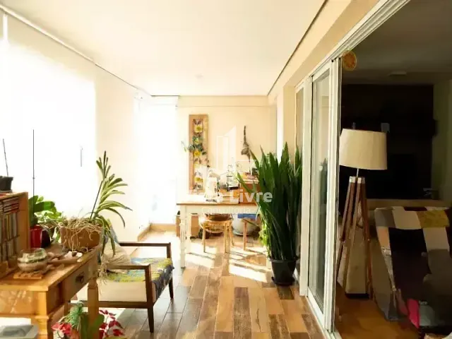 Apartamento com 120m² 3 quartos e 4 banheiros, à venda, no bairro Vila Romana em São Paulo