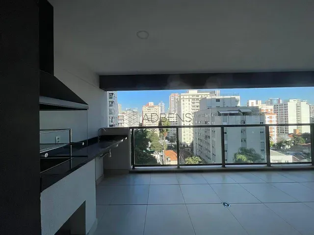 Apartamento com 162m² 3 quartos e 1 banheiro, à venda, no bairro Pinheiros em São Paulo