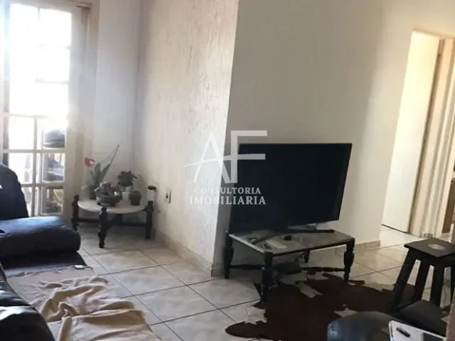 Apartamento com 63m² 2 quartos e 2 banheiros, à venda, no bairro Edifício Versales em Taubaté