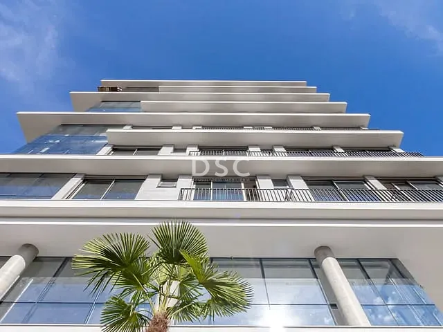 Apartamento com 471m² 4 quartos e 2 banheiros, à venda, no bairro Cristo Rei em Curitiba