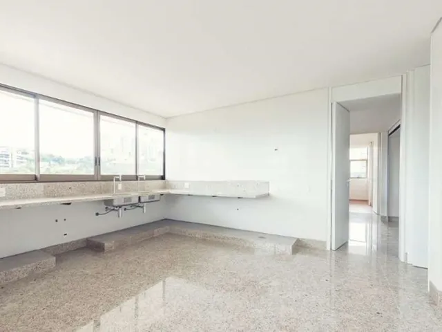 Apartamento com 4255m² 4 quartos e 7 banheiros, à venda, no bairro Vale do Sereno em Nova Lima