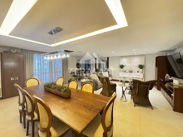 Apartamento com 318m² 3 quartos e 5 banheiros, à venda, no bairro Ponta Aguda em Blumenau