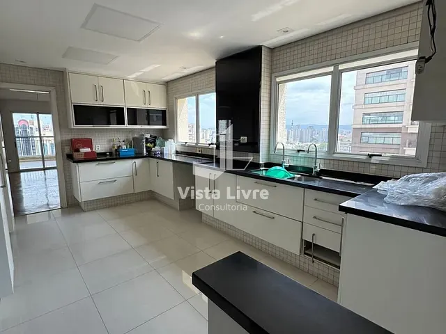 Apartamento com 240m² 4 quartos e 5 banheiros, à venda, no bairro Santa Cecília em São Paulo