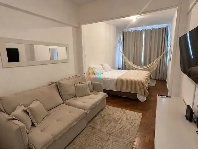 Apartamento com 50m² 1 quarto e 1 banheiro, para alugar, no bairro Copacabana em Rio de Janeiro