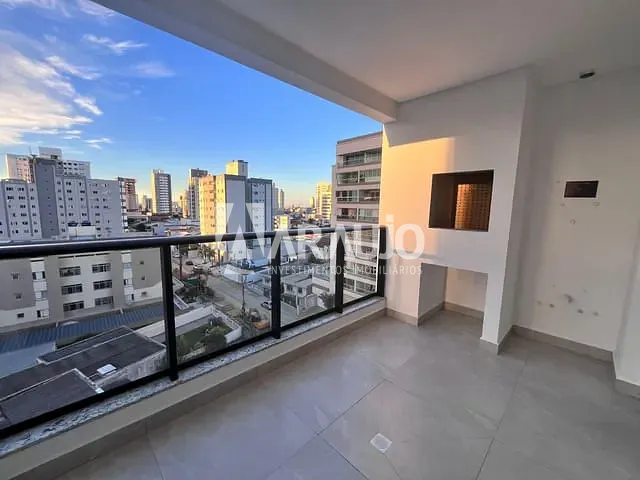 Apartamento 3 quartos e 2 banheiros, à venda, no bairro Vila Operária em Itajaí