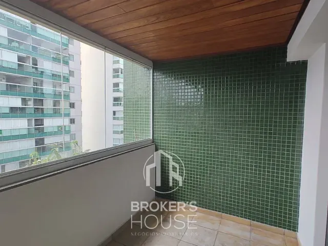 Apartamento com 97m² 2 quartos e 2 banheiros, à venda, no bairro Praia do Canto em Vitória