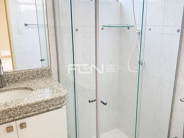 Apartamento 2 quartos e 1 banheiro, à venda, no bairro Pituba em Salvador