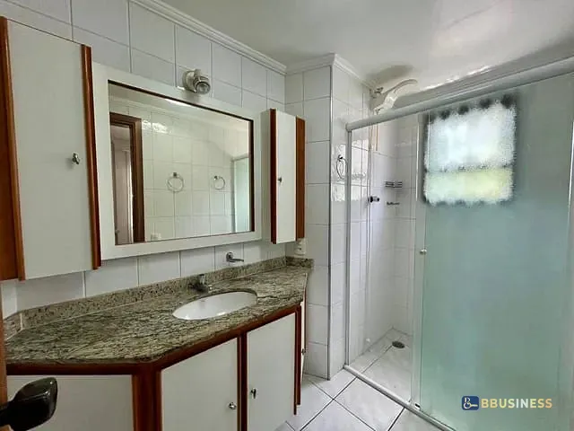 Apartamento 2 quartos e 2 banheiros, à venda, no bairro Riviera em Bertioga