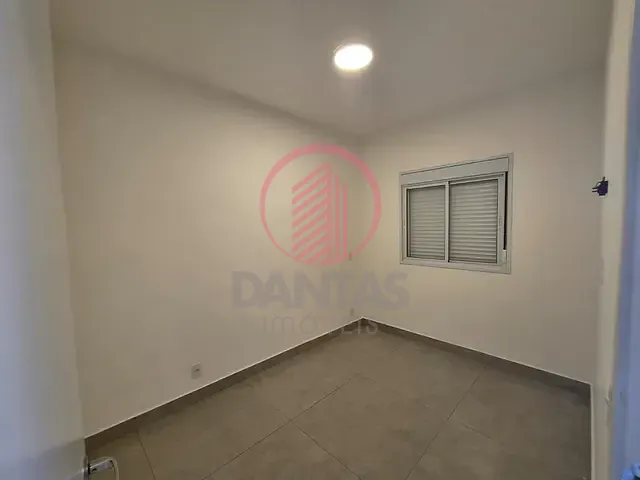 Apartamento 1 quarto e 1 banheiro, para alugar, no bairro Presidente Altino em Osasco