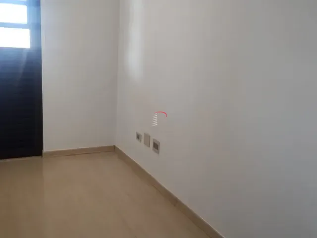 Apartamento com 105m² 3 quartos e 1 banheiro, para alugar, no bairro Centro em Londrina