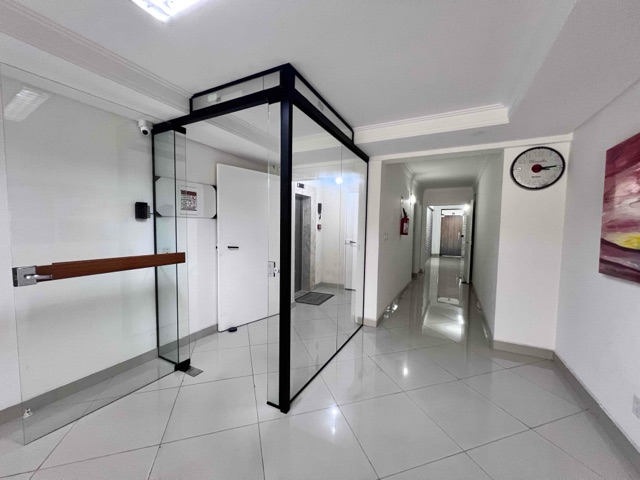 Foto do Apartamento - 1° MÊS DE ALUGUEL GRÁTIS * - Apartamento  com 1 dormitório para alugar, aproximadamente 60 m²  - Centro - Ponta Grossa/PR | Torre Blanca Imóveis