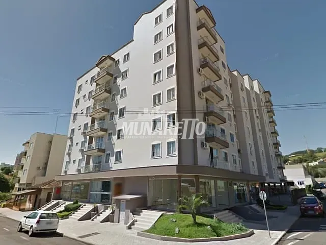 Apartamento com 105m² 3 quartos e 2 banheiros, à venda, no bairro Centro em Concórdia