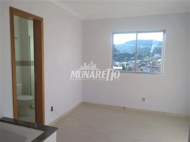 Apartamento com 105m² 3 quartos e 2 banheiros, à venda, no bairro Centro em Concórdia