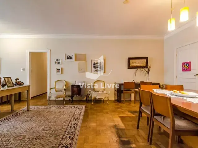 Apartamento com 156m² 3 quartos e 2 banheiros, à venda, no bairro Cerqueira César em São Paulo