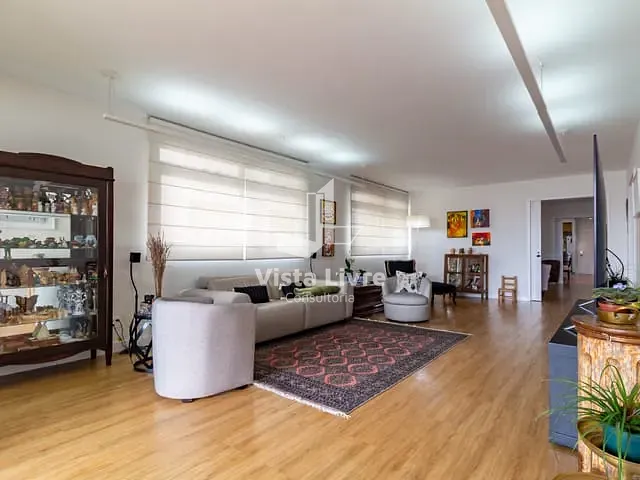 Apartamento com 330m² 5 quartos e 4 banheiros, à venda, no bairro Higienópolis em São Paulo